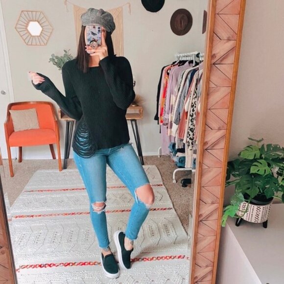 Anthropologie One Grey Day Robert Sweater Cropped Shredded Knit Crewneck Black - Picture 5 of 16